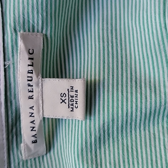 Banana Republic Button Down Blouse - Picture 8 of 8